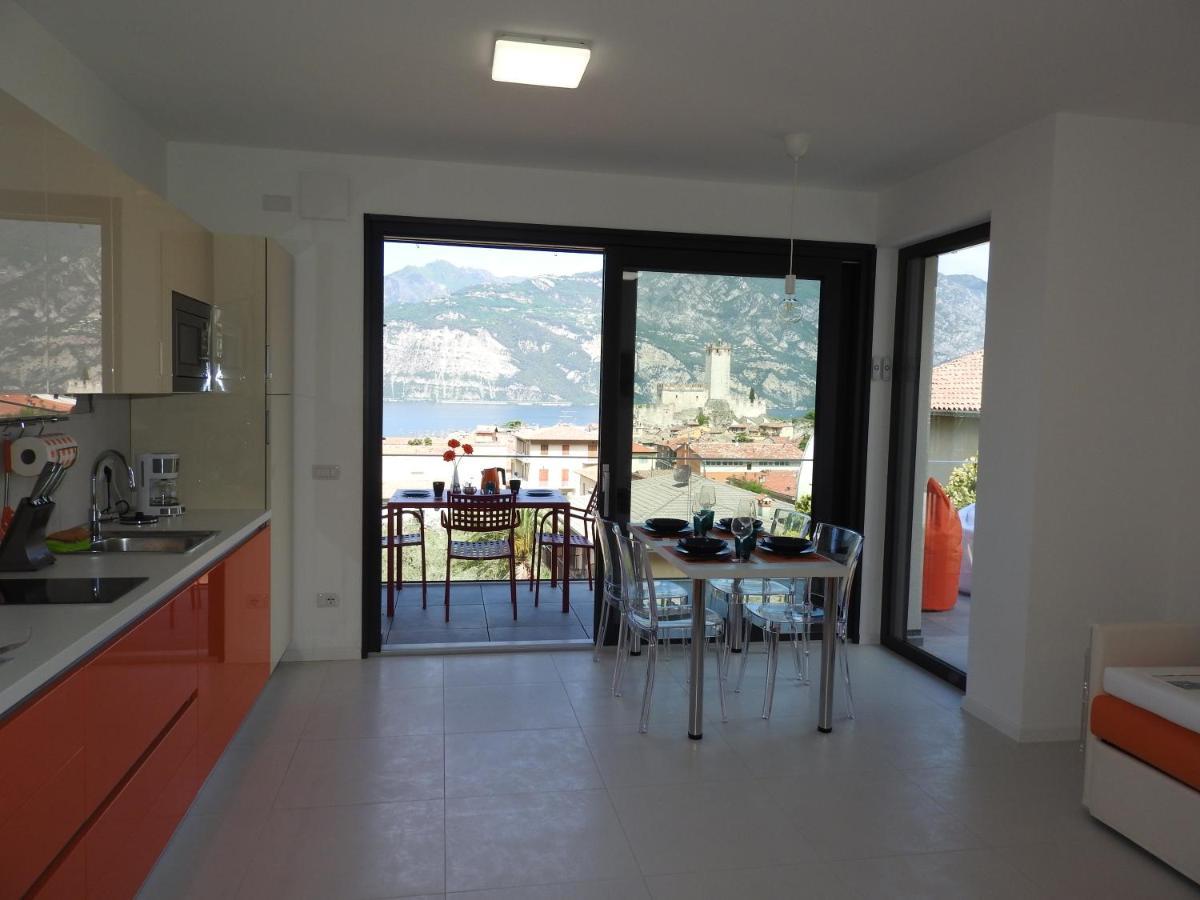 Blue Sky Garda - Sunset Apartman Malcesine Kültér fotó